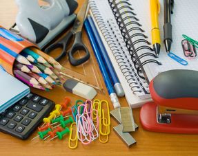 辦公巨頭或易主 傳美國Staples面臨收購，行業格局或將重塑